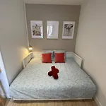 Appartement Place De Metz, Hyper-centre Grenoble, 25 M2 *